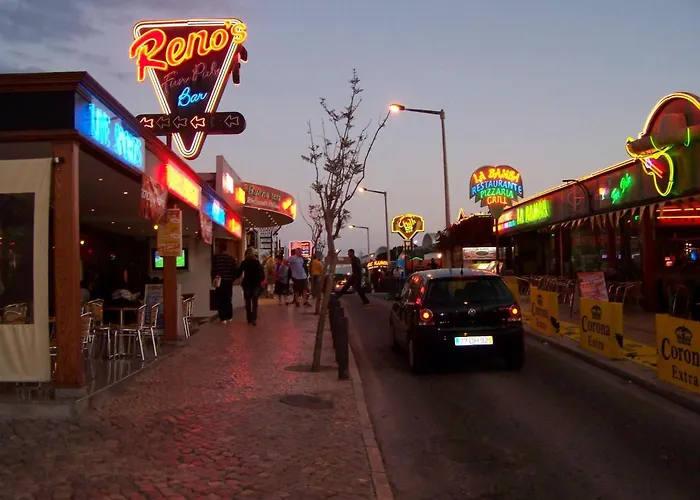 Mit Terrasse By Interhome Lägenhet Albufeira